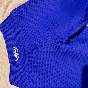 Croco skin seamless leggings (blue violet) by Booty By Brabants